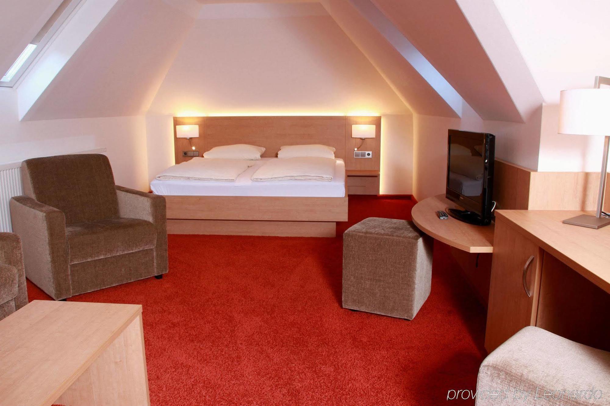 Hotel Goldenes Fass In רוטנבורג אוב דר טאובר מראה חיצוני תמונה