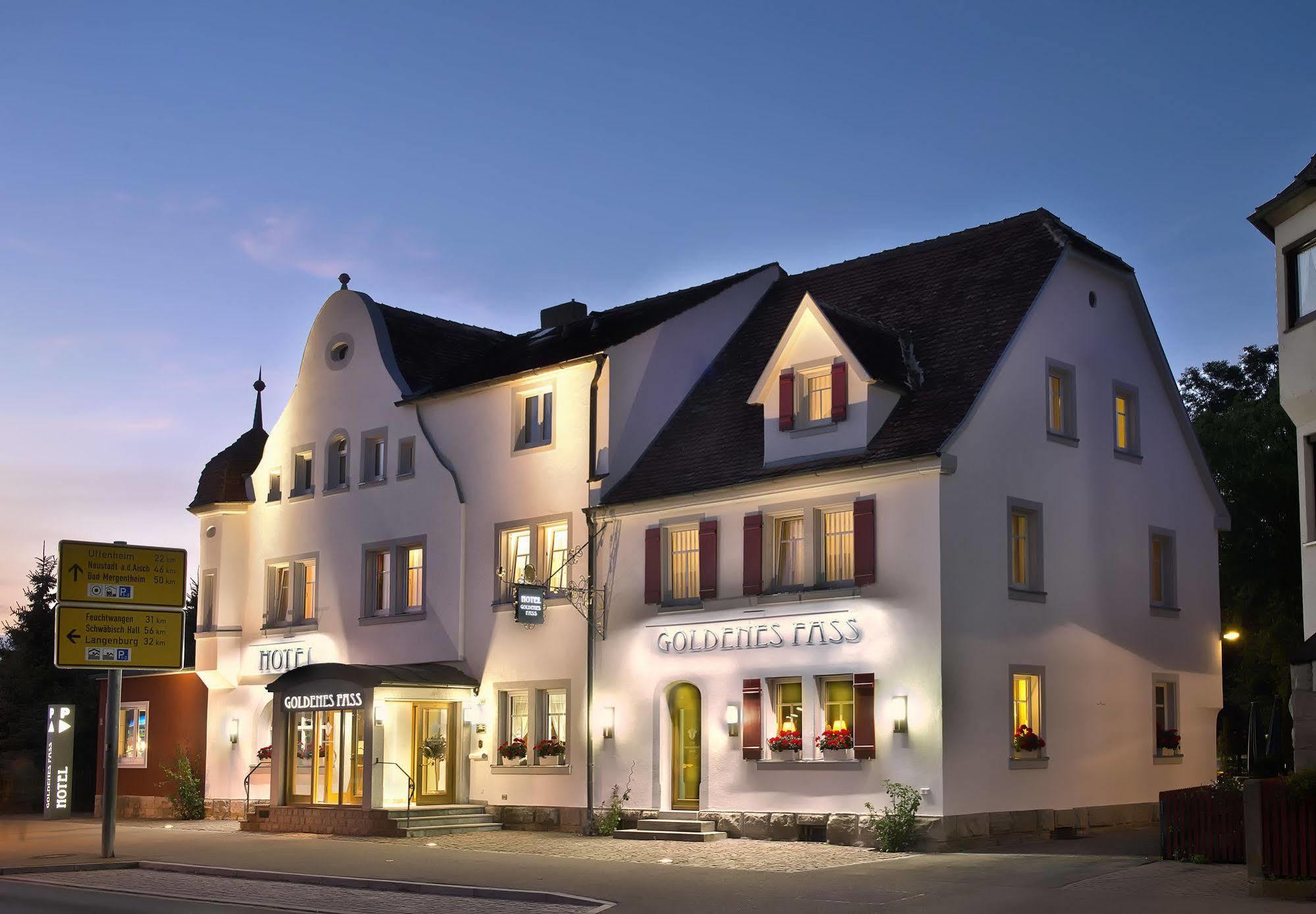 Hotel Goldenes Fass In רוטנבורג אוב דר טאובר מראה חיצוני תמונה