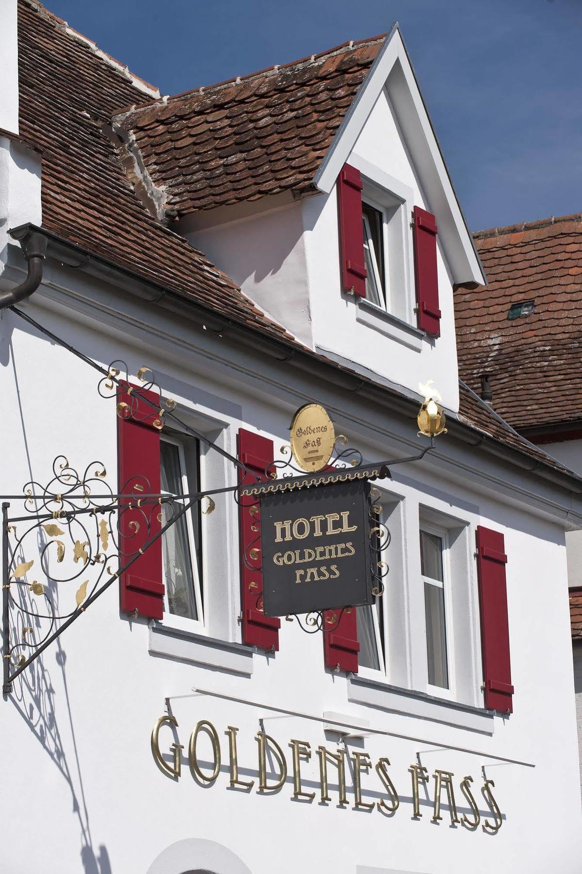 Hotel Goldenes Fass In רוטנבורג אוב דר טאובר מראה חיצוני תמונה