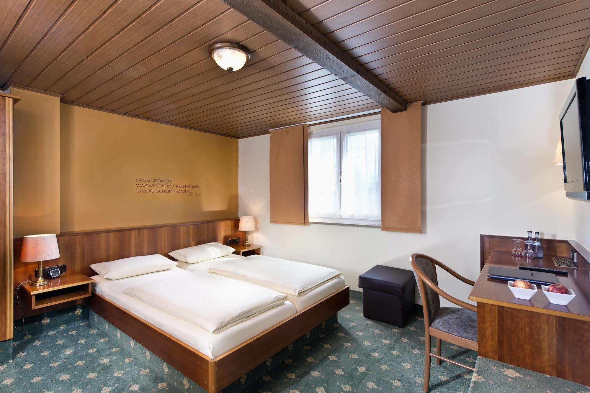Hotel Goldenes Fass In רוטנבורג אוב דר טאובר מראה חיצוני תמונה