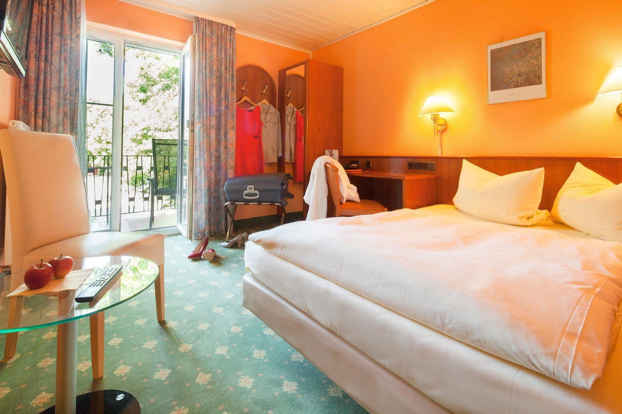 Hotel Goldenes Fass In רוטנבורג אוב דר טאובר מראה חיצוני תמונה